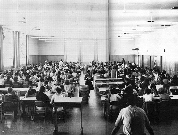 students in cafeteria 