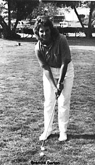 Brandie Burton golfing 