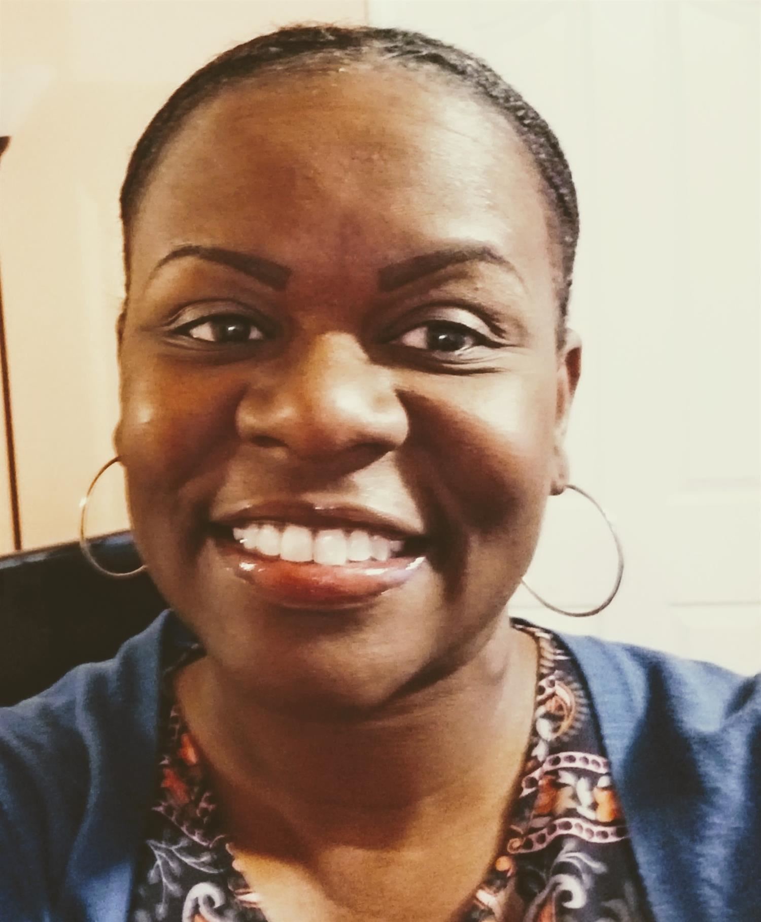 Dr. Robin McMillon Dr. Robin McMillon